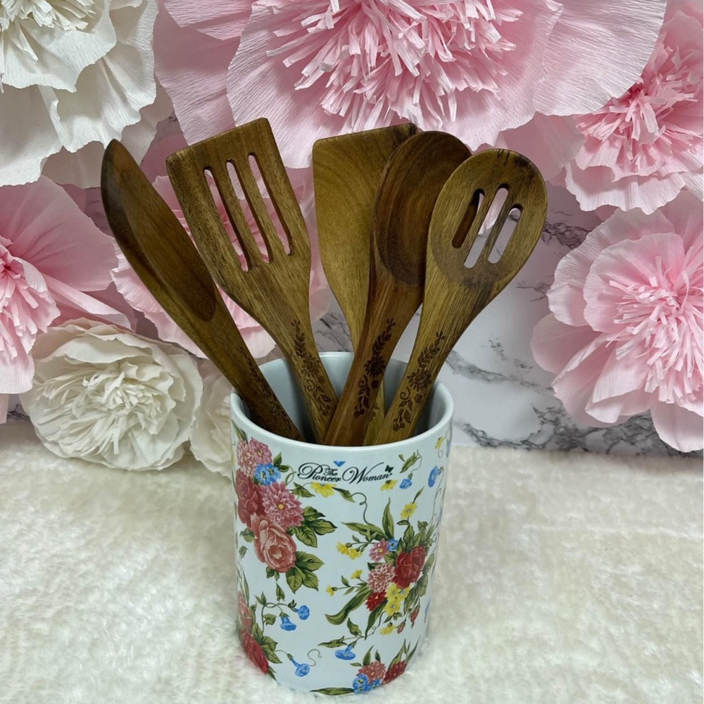 The Píoneer Woman Utensil Clock, Sweet Rose 6 Piece Set